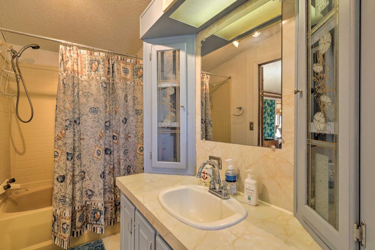 Quaint Chincoteague Island Hideaway With 2 Porches! Villa Eksteriør bilde